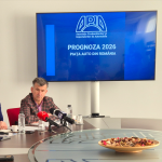 prognoza pietei auto Romania 2026